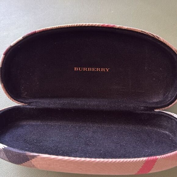 SET OF TWO BURBERRY SUNGLASSES CASES - Picture 3 of 6